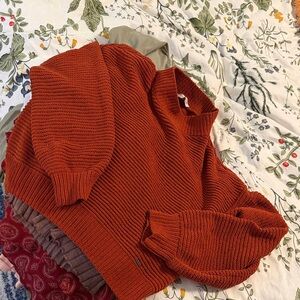 Hollister Burnt Orange Knit Sweater